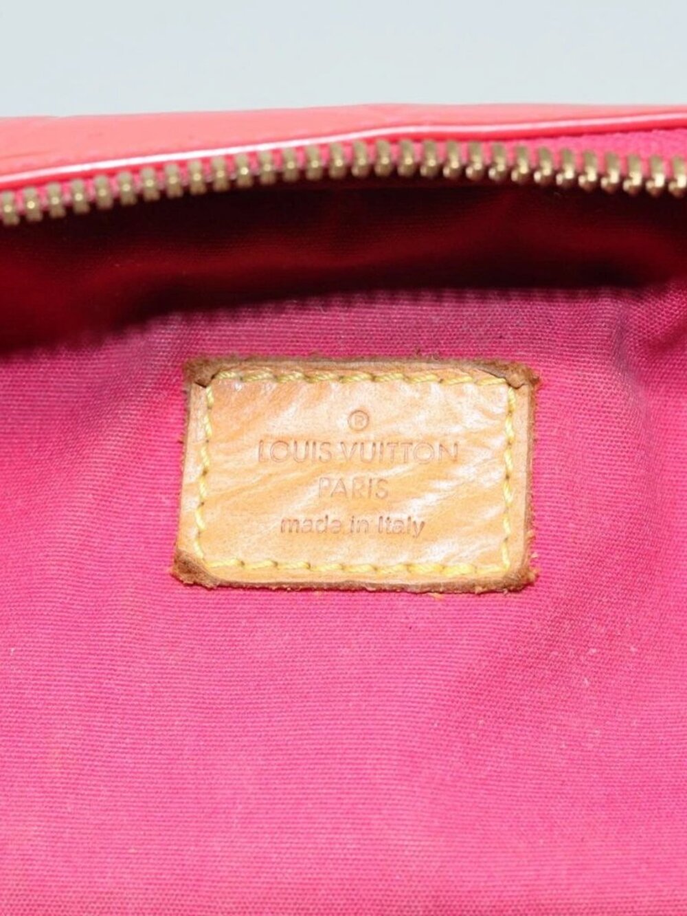 LOUIS VUITTON Monogram Vernis Sullivan Vertical Bag Pink - Picture 12 of 16